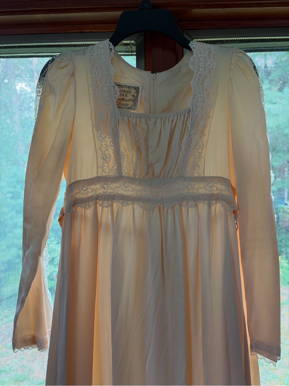 Gunne Sax 1970s Vintage Cream Lace-Trim Long Sleeve Empire Dress